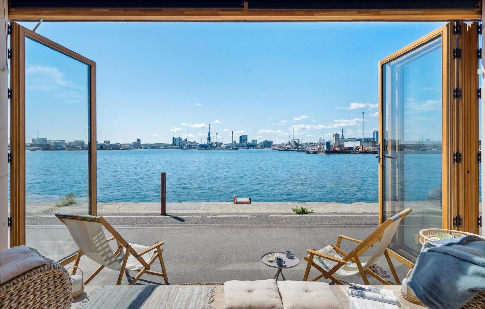 Gorgeous In C With Harbor View * Århus